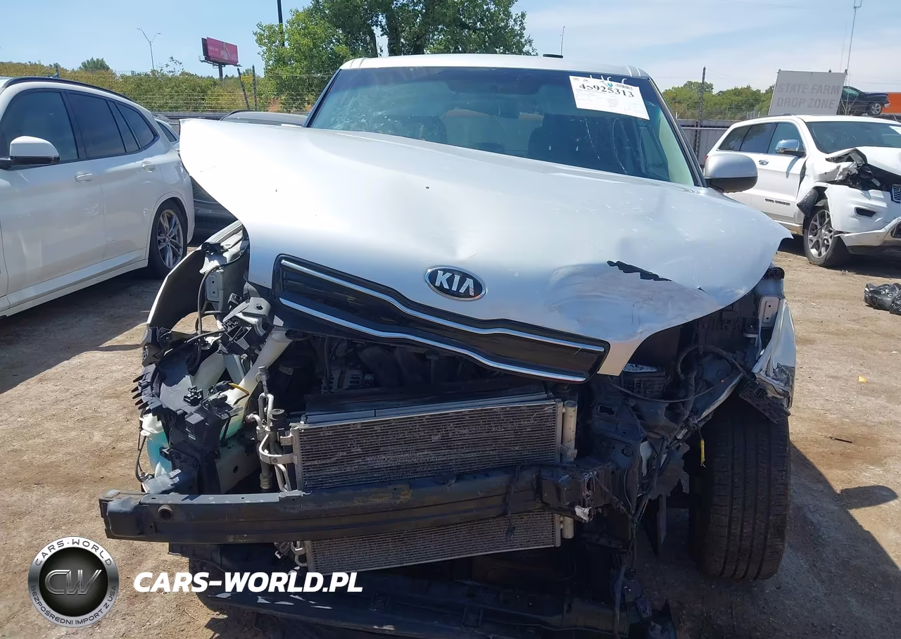 2017 Kia Soul + VIN:KNDJP3A53H7476466 - 12