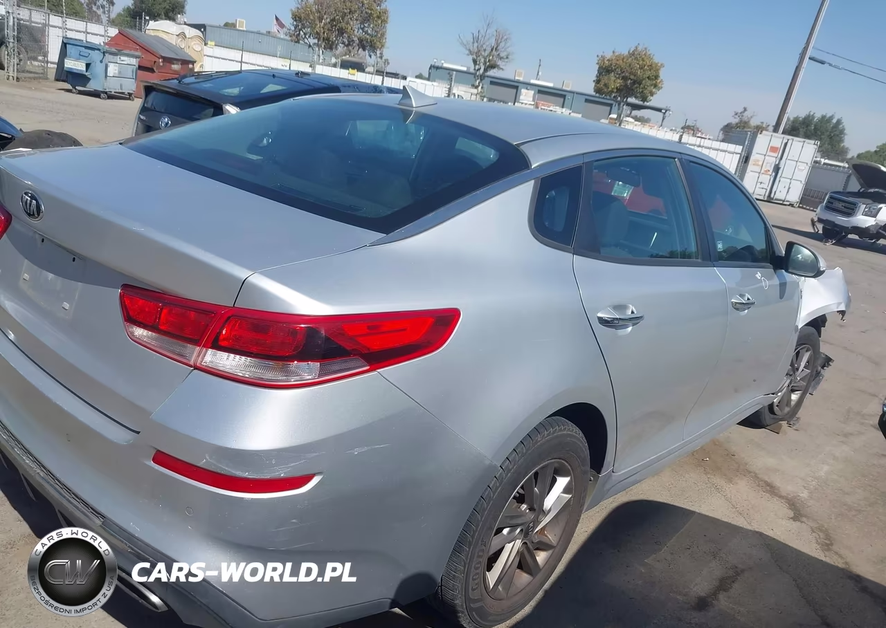 2020 Kia Optima Lx VIN:5XXGT4L39LG392062 - 4