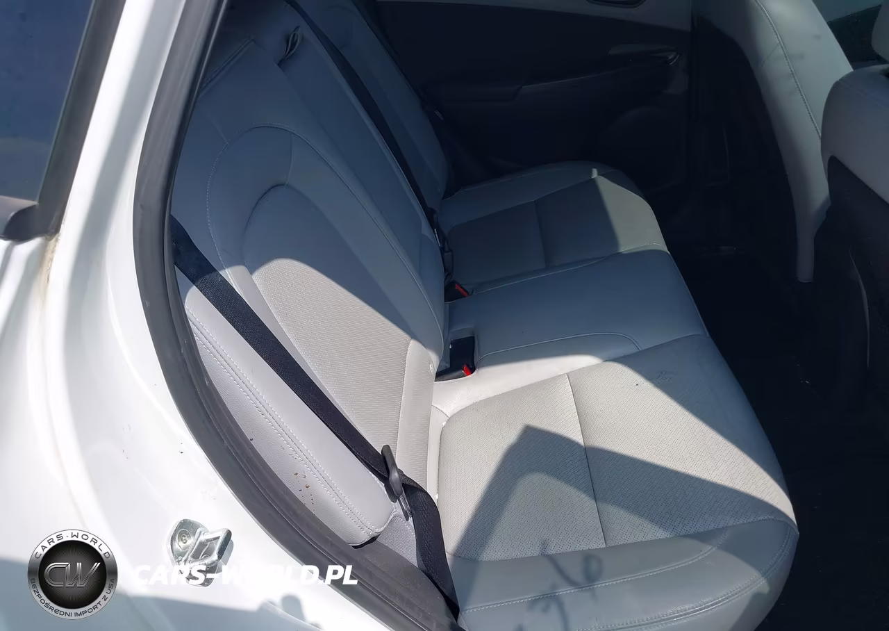 2018 Hyundai Kona Limited VIN:KM8K3CA57JU164928 - 8