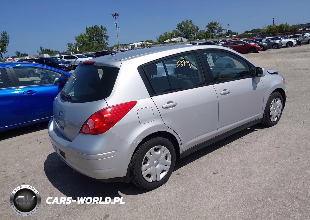 2011 Nissan Versa 1.8S VIN:3N1BC1CP4BL511881 - 4