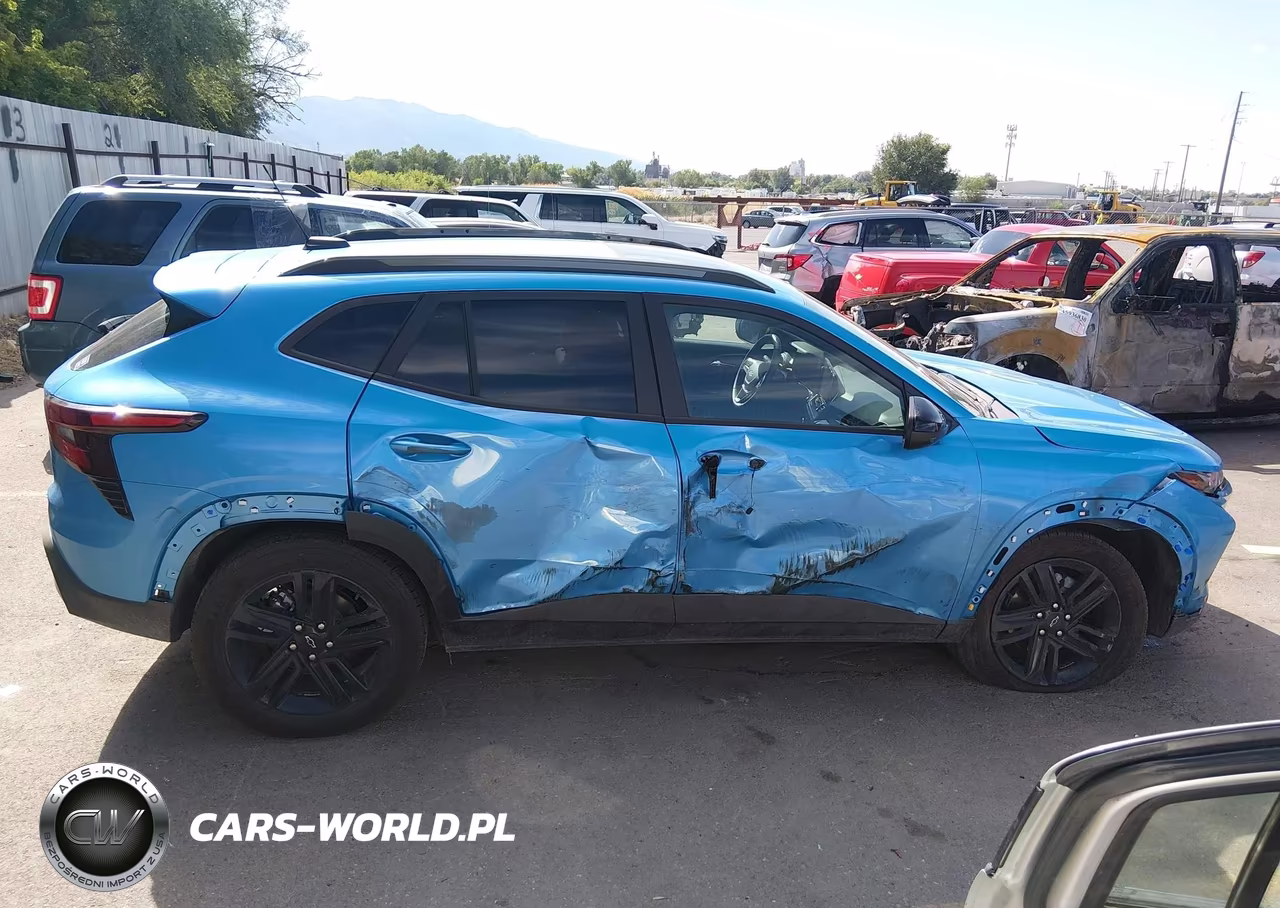 2025 Chevrolet Trax Fwd Activ VIN:KL77LKEPXSC326801 - 13