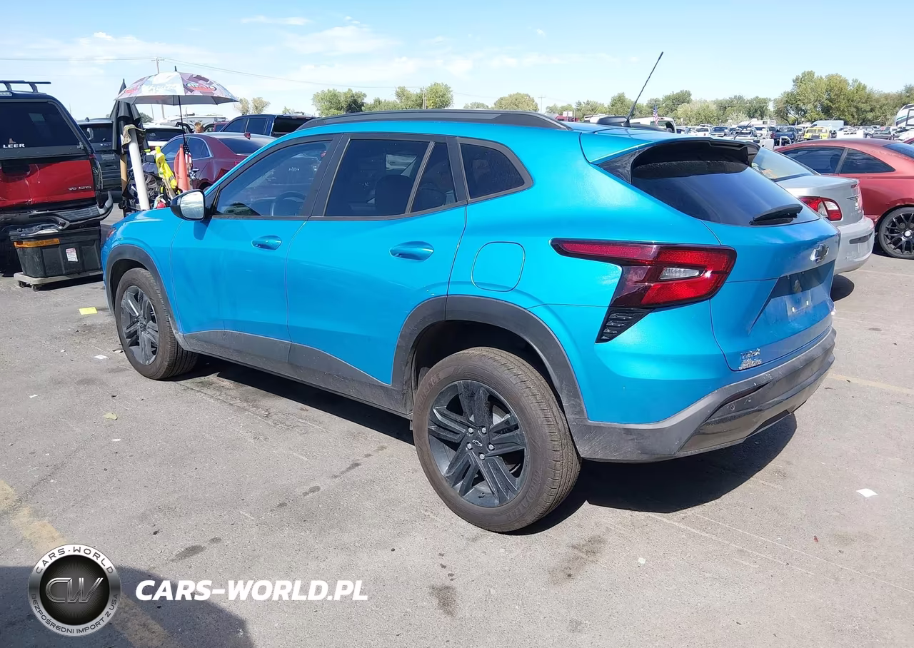 2025 Chevrolet Trax Fwd Activ VIN:KL77LKEPXSC326801 - 3