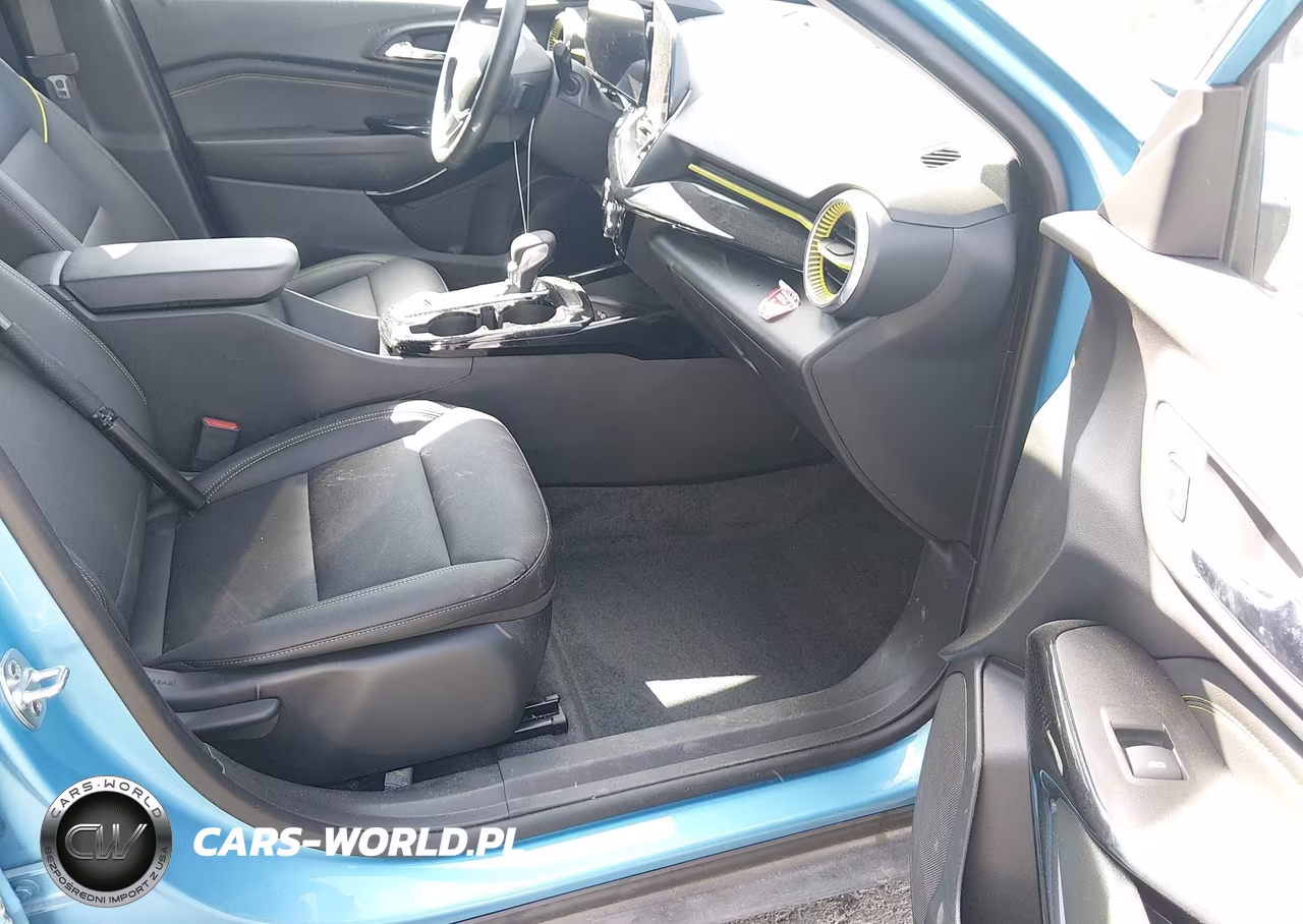 2025 Chevrolet Trax Fwd Activ VIN:KL77LKEPXSC326801 - 5