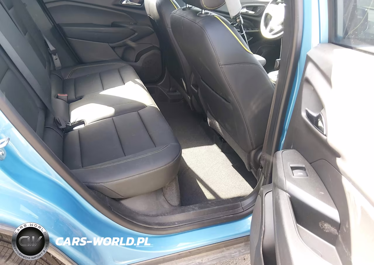 2025 Chevrolet Trax Fwd Activ VIN:KL77LKEPXSC326801 - 8