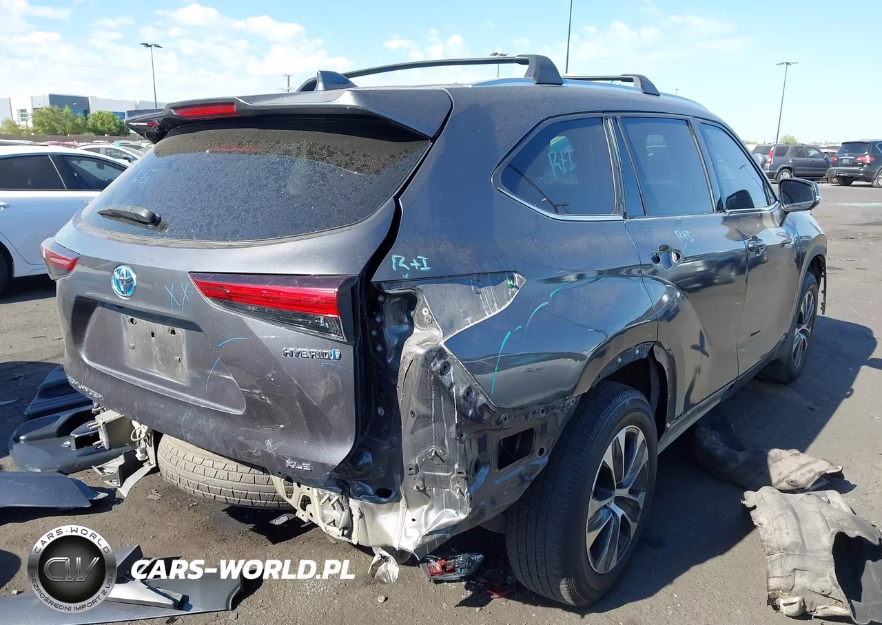 2020 Toyota Highlander Hybrid Xle VIN:5TDHBRCHXLS501983 - 4