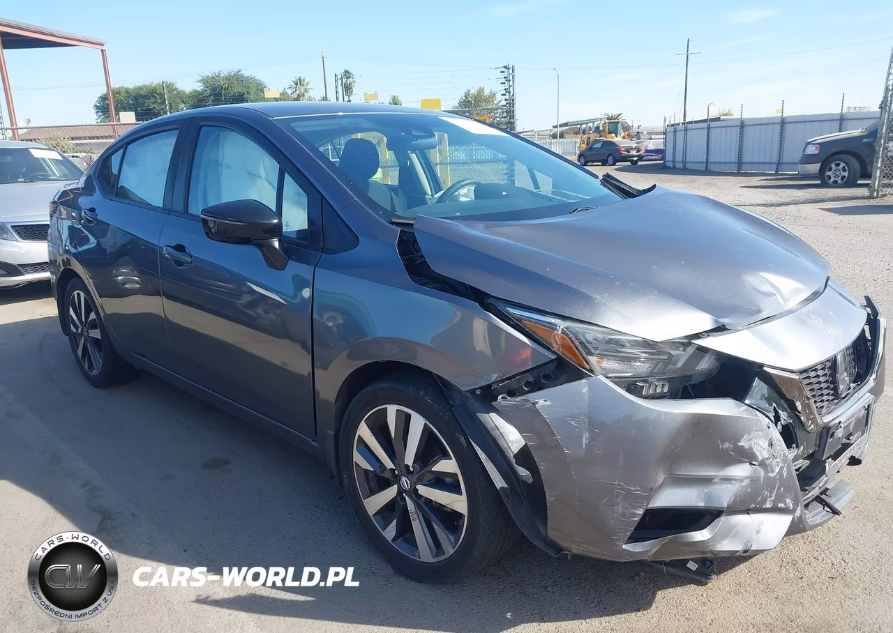 2020 Nissan Versa Sr Xtronic Cvt