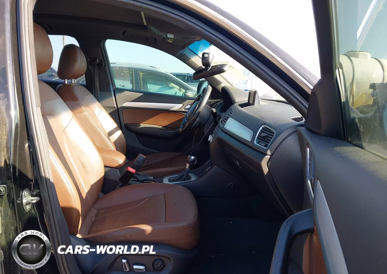 2016 Audi Q3 2.0T Premium Plus VIN:WA1EFCFSXGR010999 - 5
