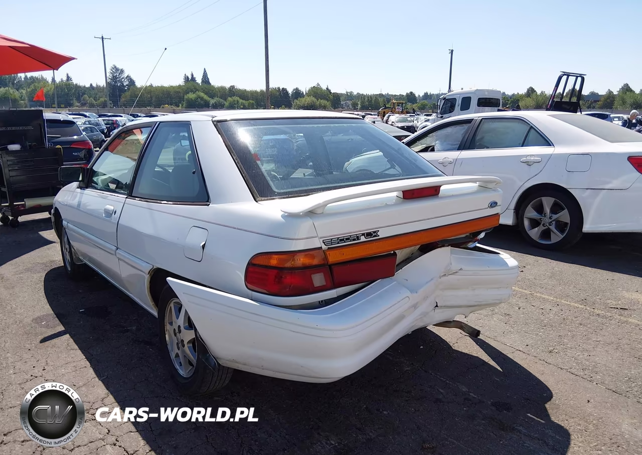 1996 Ford Escort Lx VIN:3FASP11J6TR153395 - 6