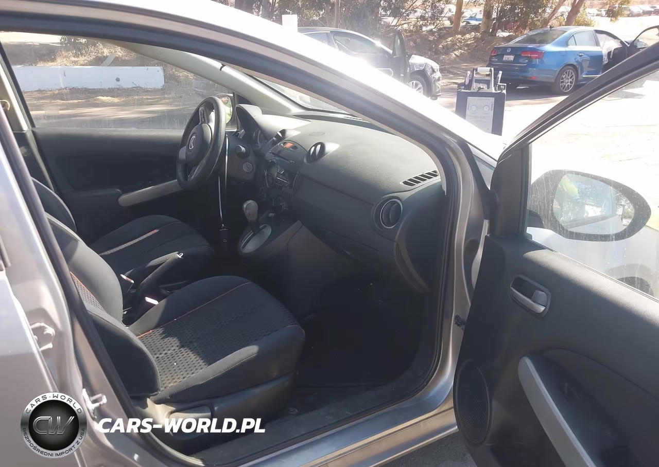 2012 Mazda Mazda2 Touring VIN:JM1DE1LZ7C0141431 - 5