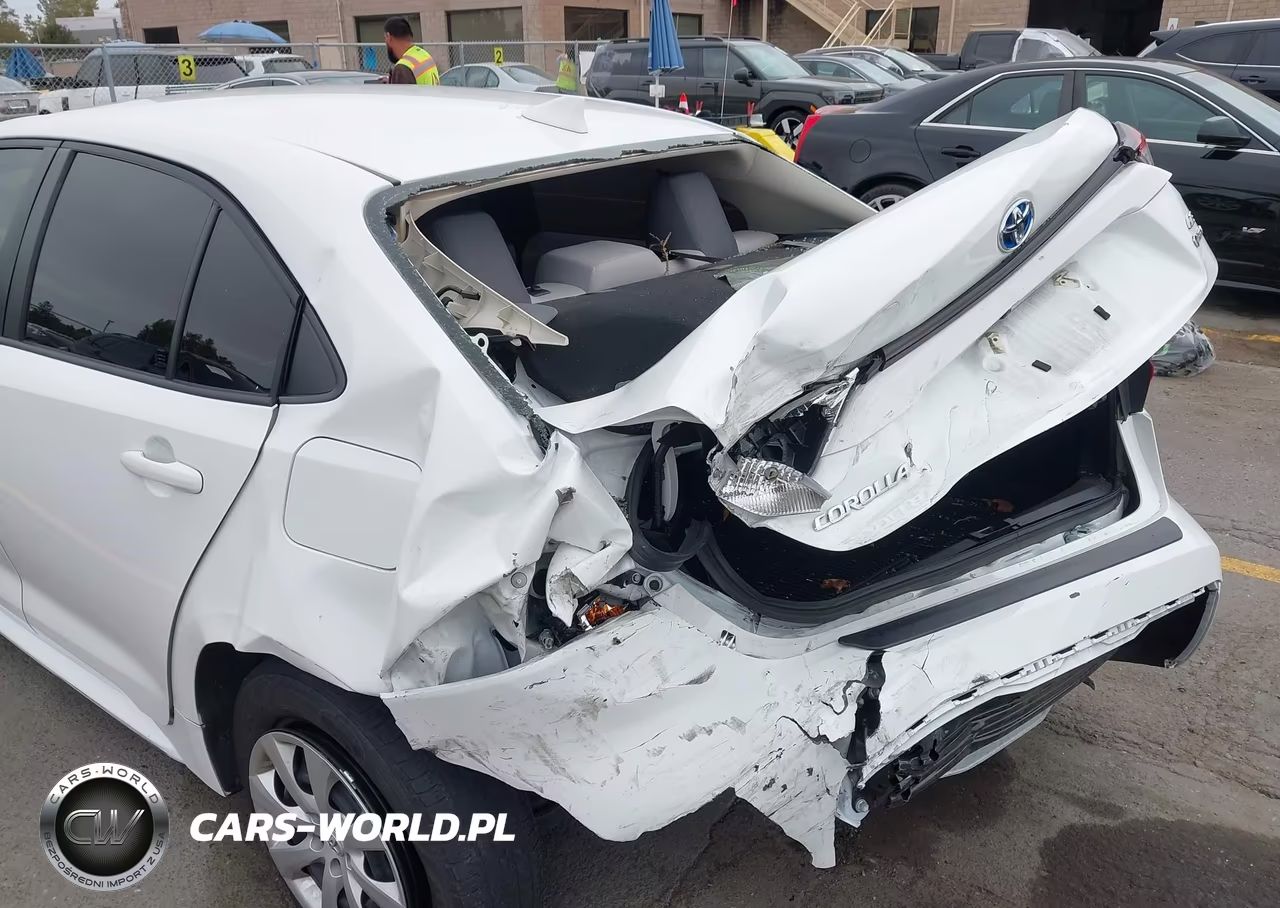 2025 Toyota Corolla Hybrid Le VIN:JTDBCMFE5S3092041 - 6