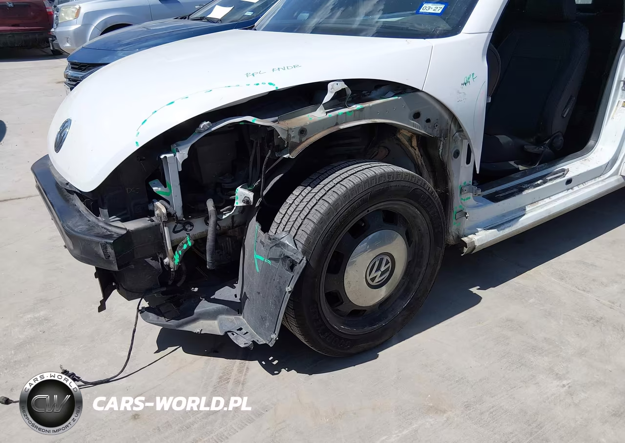 2015 Volkswagen Beetle 1.8T VIN:3VWJ07AT0FM642047 - 18
