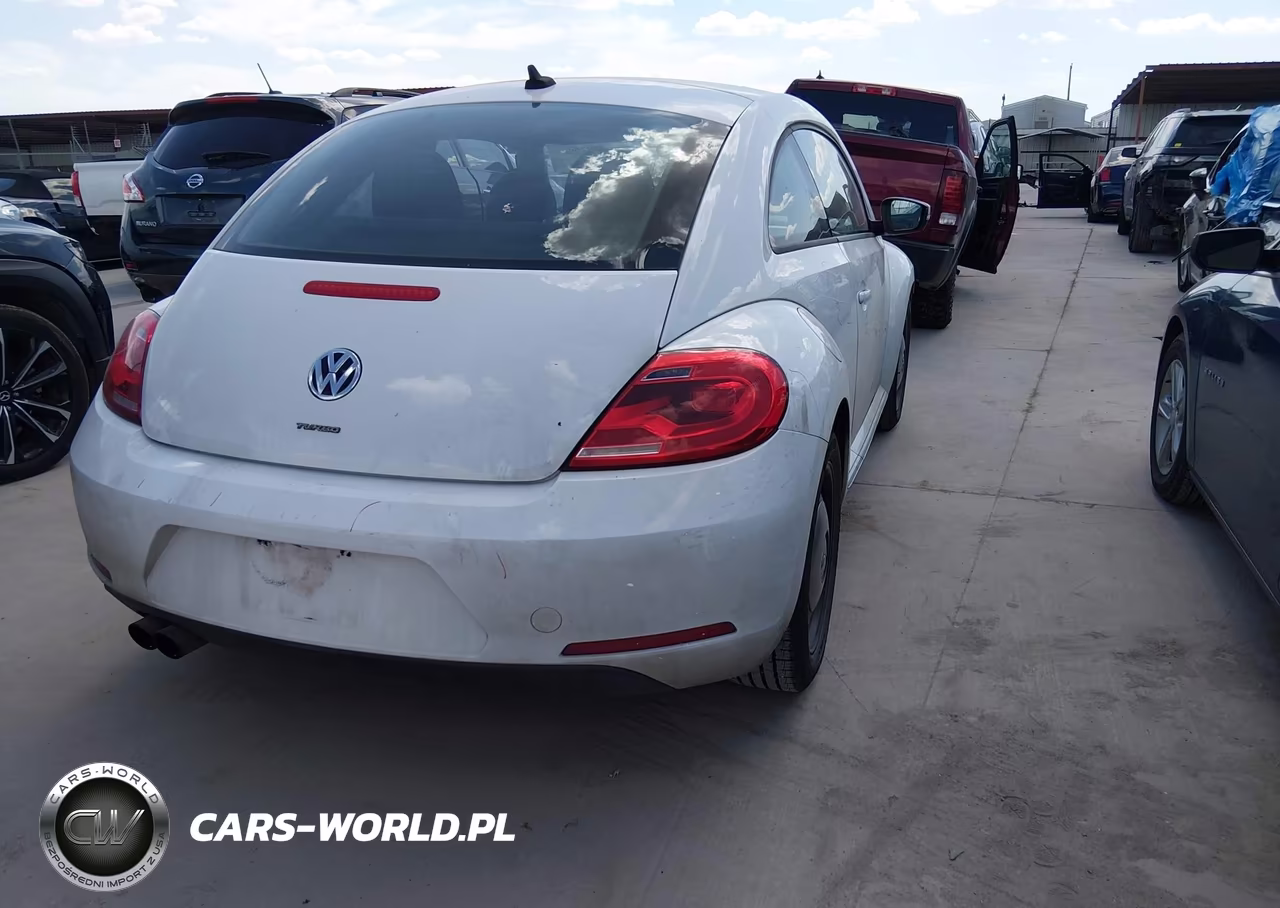 2015 Volkswagen Beetle 1.8T VIN:3VWJ07AT0FM642047 - 4