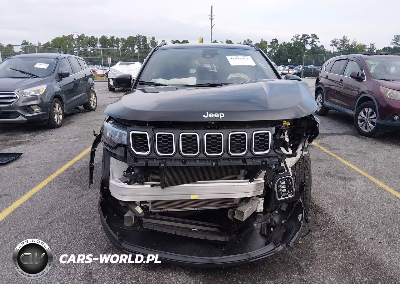 2026 Jeep Compass Latitude VIN:3C4NJDBN6TT189764 - 13