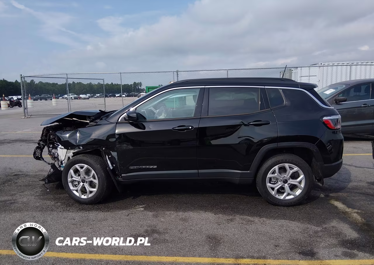 2026 Jeep Compass Latitude VIN:3C4NJDBN6TT189764 - 15