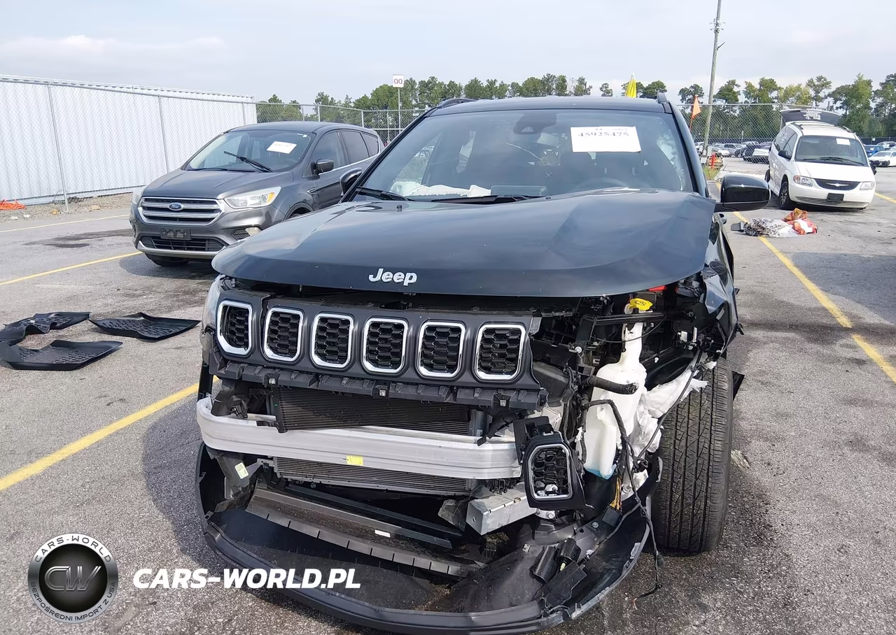 2026 Jeep Compass Latitude VIN:3C4NJDBN6TT189764 - 6