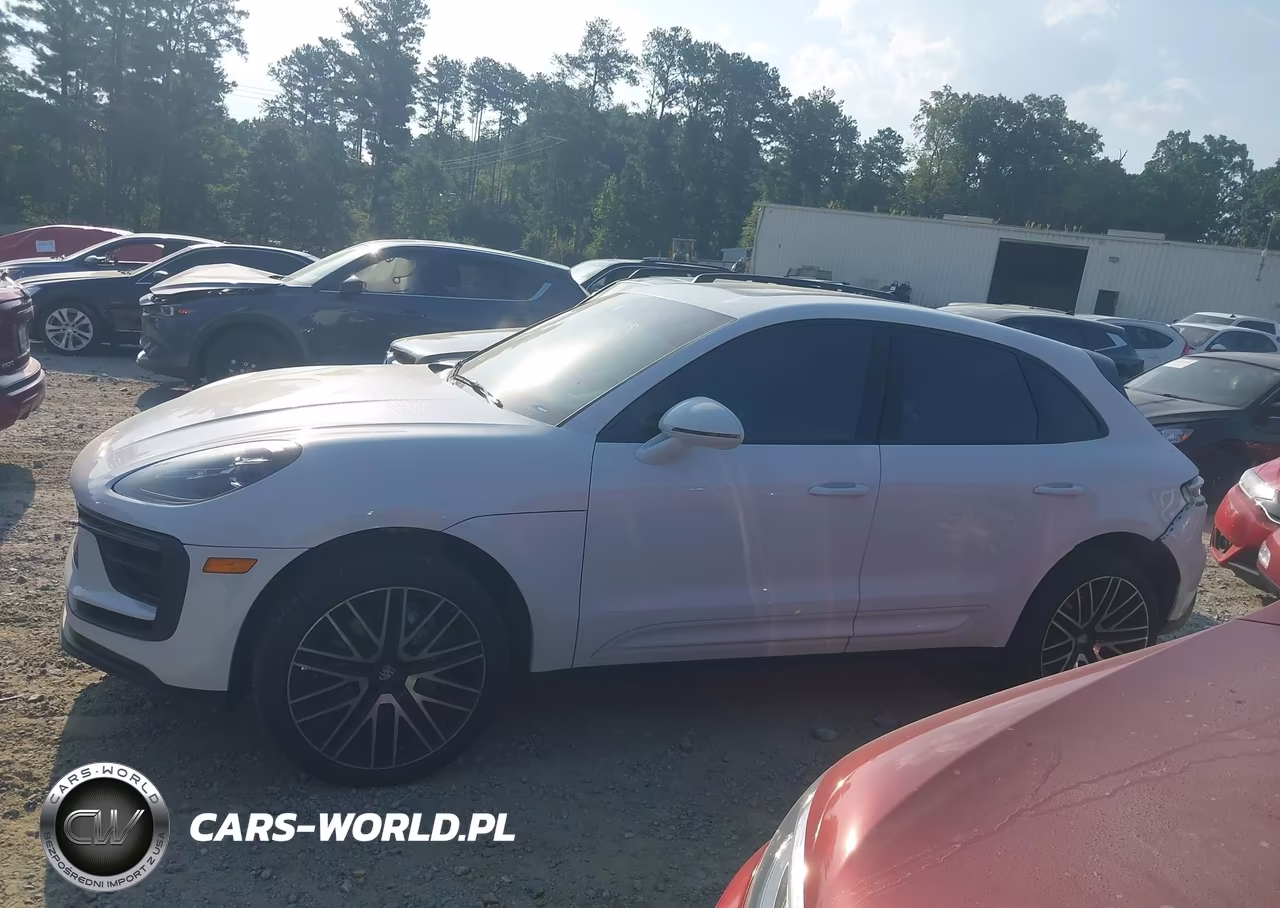 2025 Porsche Macan T VIN:WP1AA2A59SLB15526 - 14