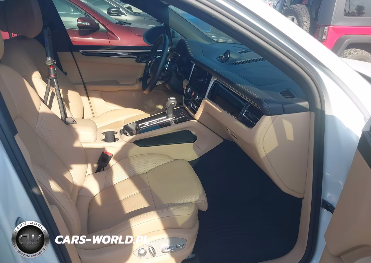 2025 Porsche Macan T VIN:WP1AA2A59SLB15526 - 5