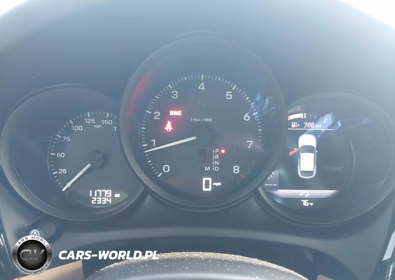 2025 Porsche Macan T VIN:WP1AA2A59SLB15526 - 7