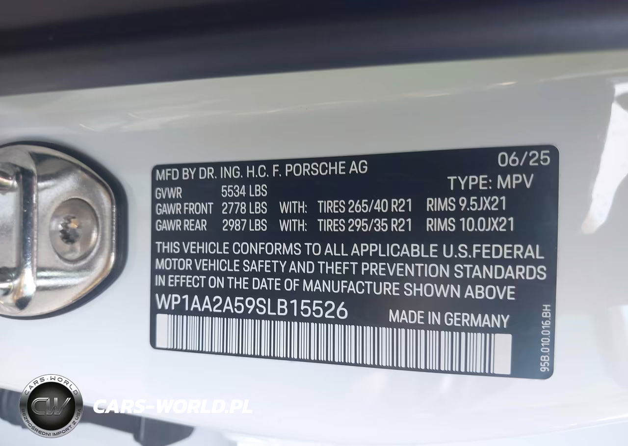 2025 Porsche Macan T VIN:WP1AA2A59SLB15526 - 9