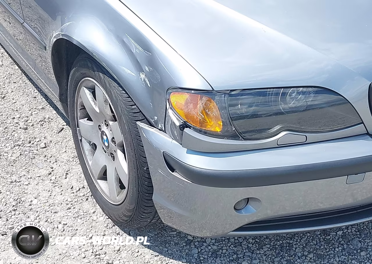 2004 BMW 325Xi VIN:WBAEU33494PM61718 - 12