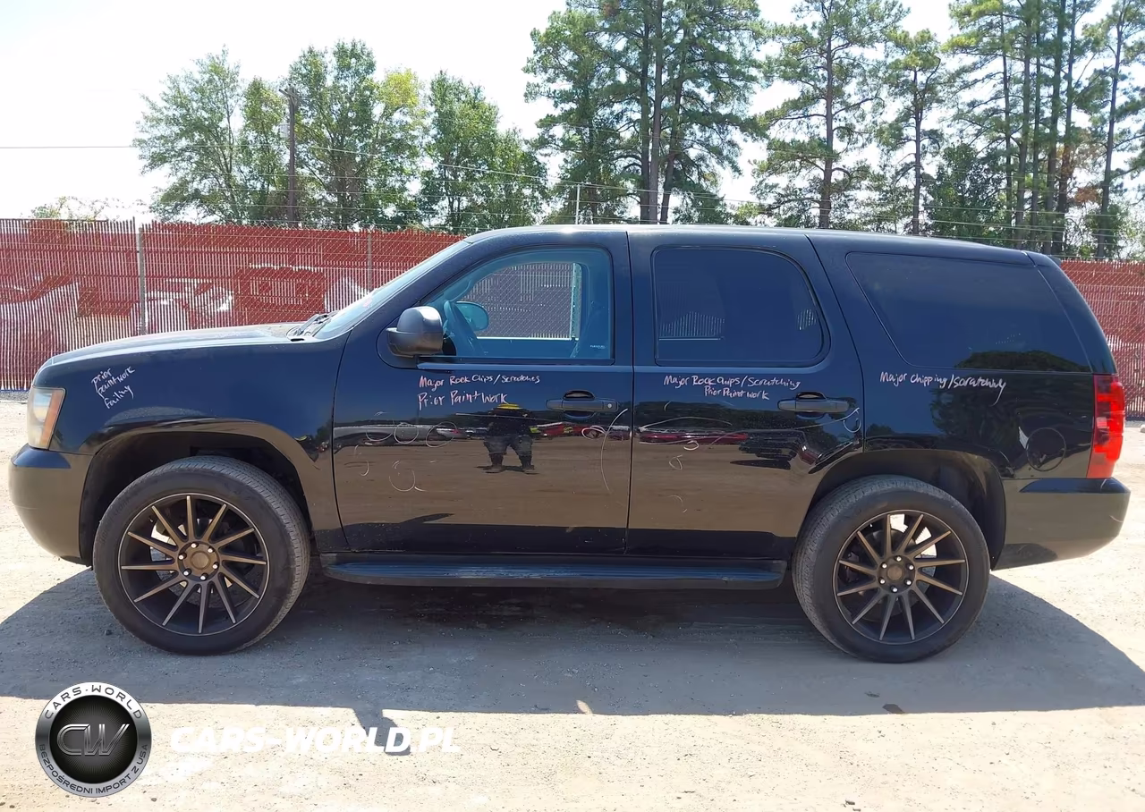 2014 Chevrolet Tahoe Commercial VIN:1GNLC2E09ER205822 - 18