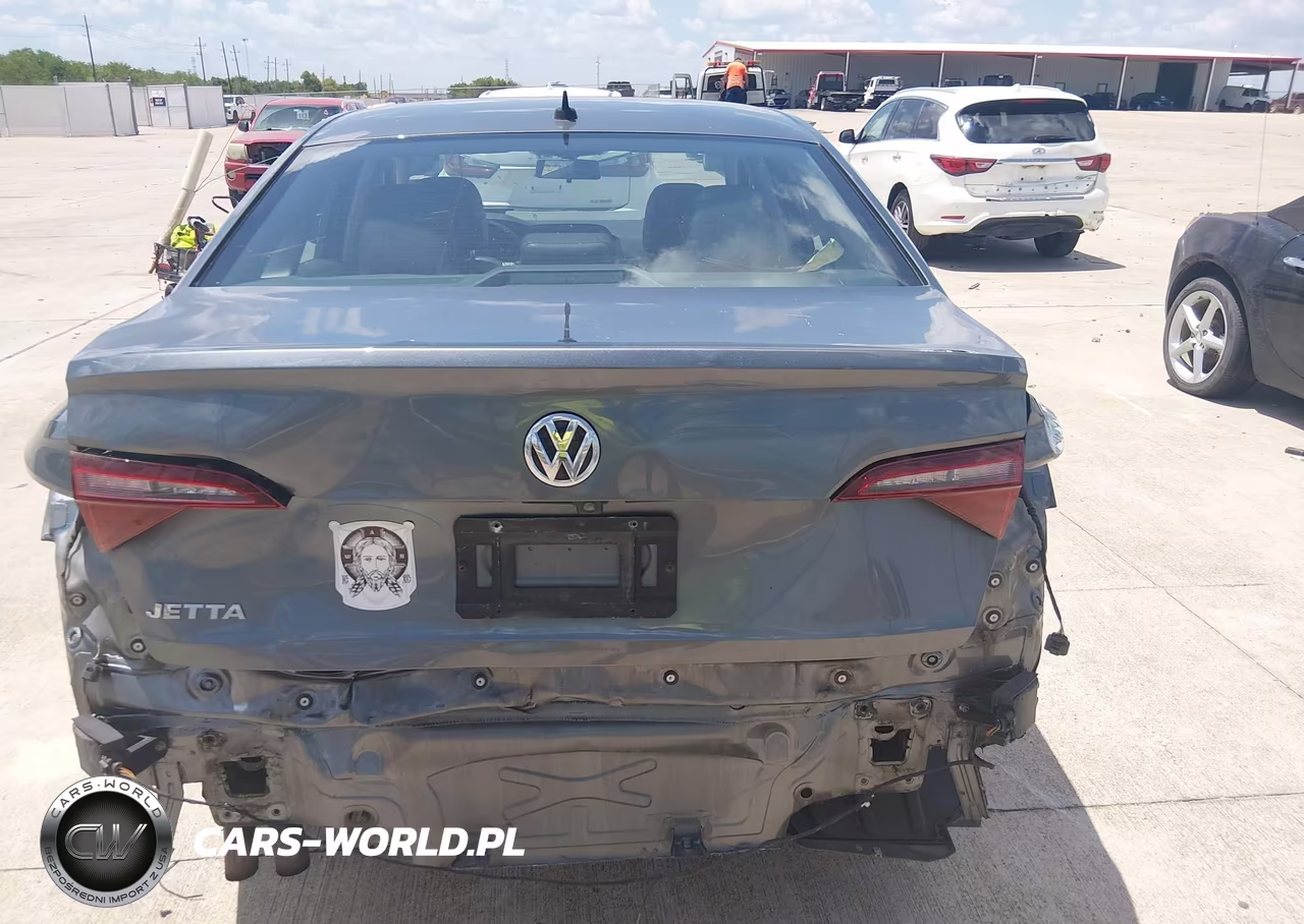 2019 Volkswagen Jetta VIN:3VWC57BU6KM001352 - 16