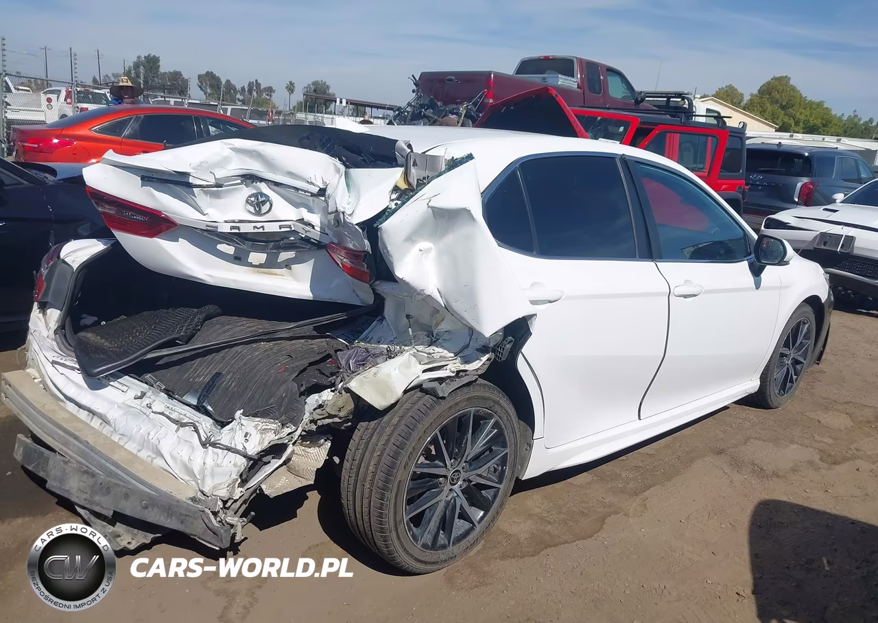 2021 Toyota Camry Se VIN:4T1T11AK3MU524009 - 4