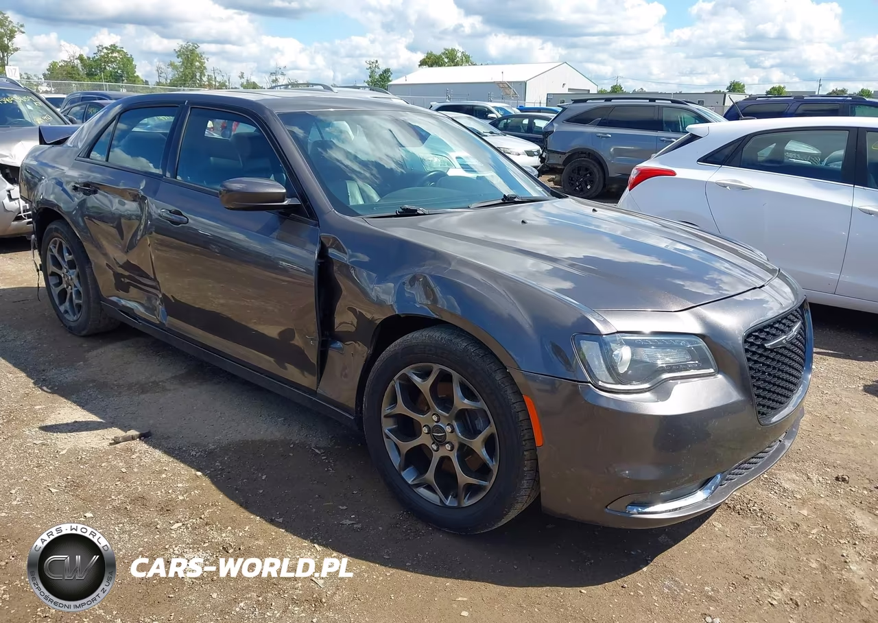2015 Chrysler 300 S VIN:2C3CCAGGXFH830796 - 1