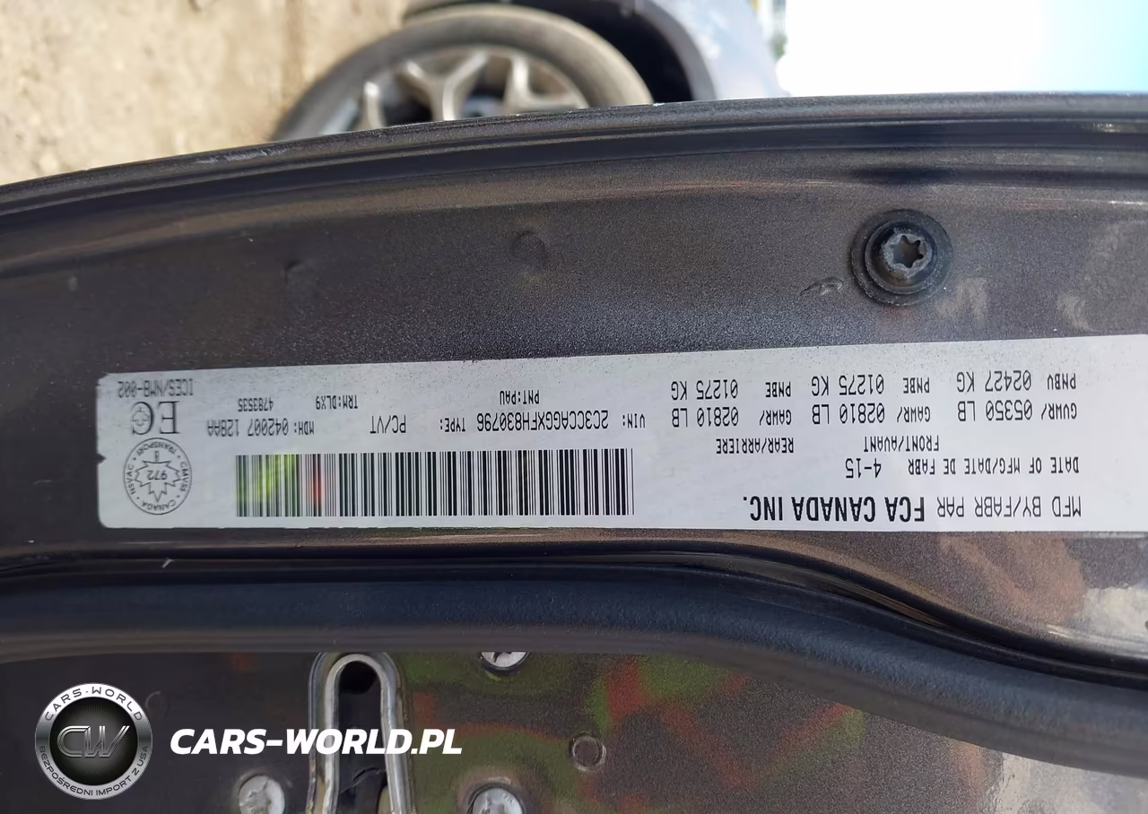2015 Chrysler 300 S VIN:2C3CCAGGXFH830796 - 9
