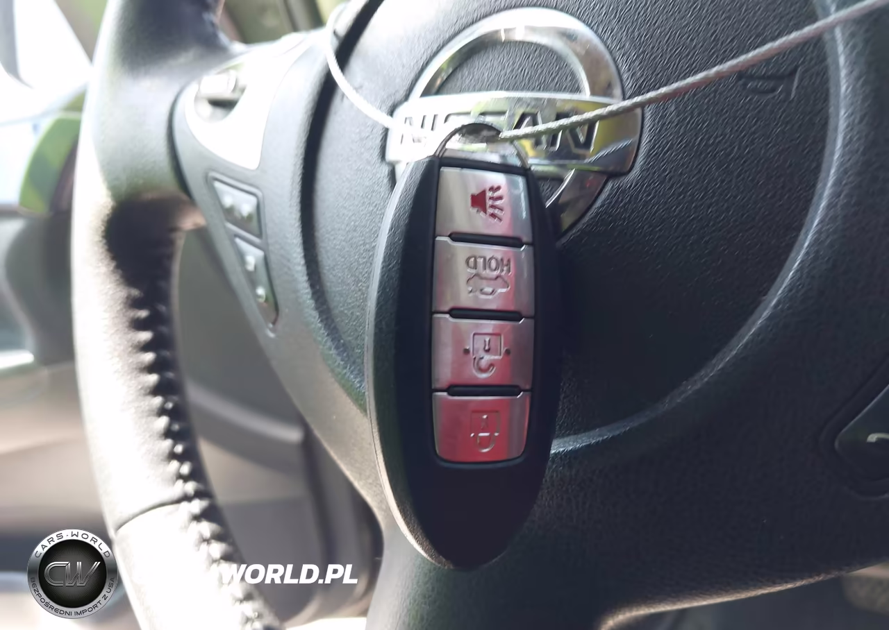 2018 Nissan Sentra Sr VIN:3N1AB7AP8JY334208 - 11