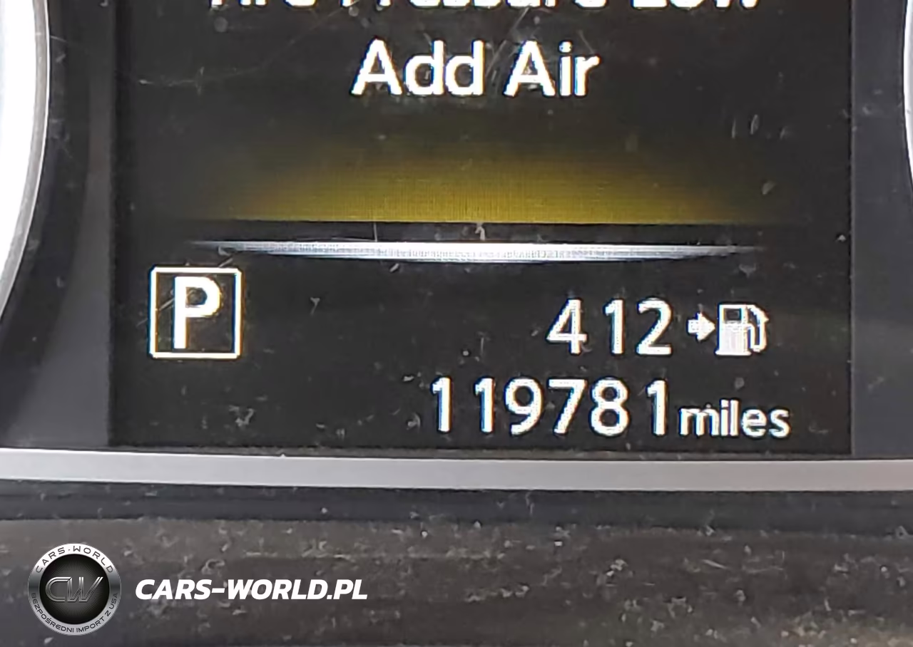 2018 Nissan Sentra Sr VIN:3N1AB7AP8JY334208 - 16