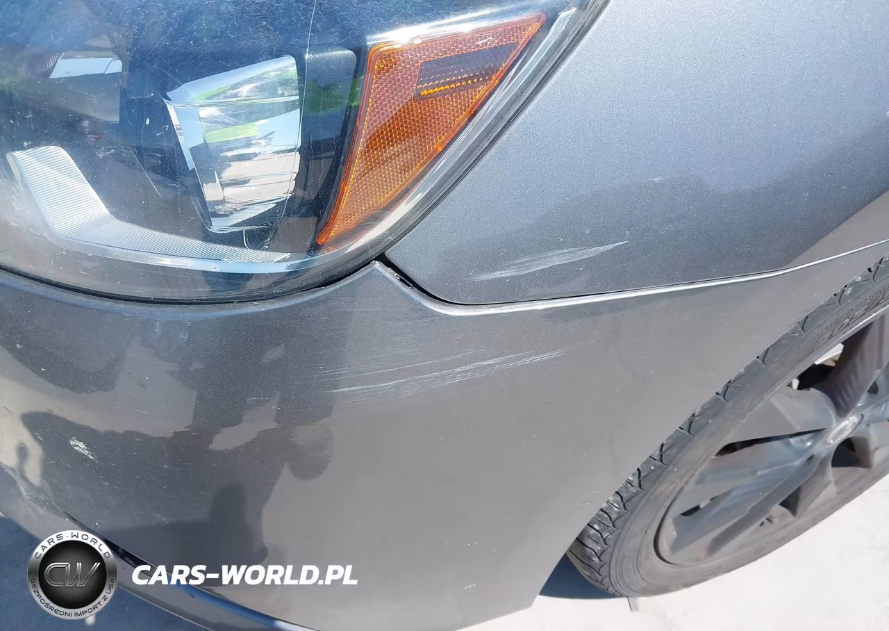 2018 Nissan Sentra Sr VIN:3N1AB7AP8JY334208 - 21