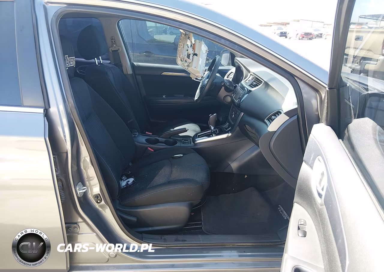 2018 Nissan Sentra Sr VIN:3N1AB7AP8JY334208 - 5
