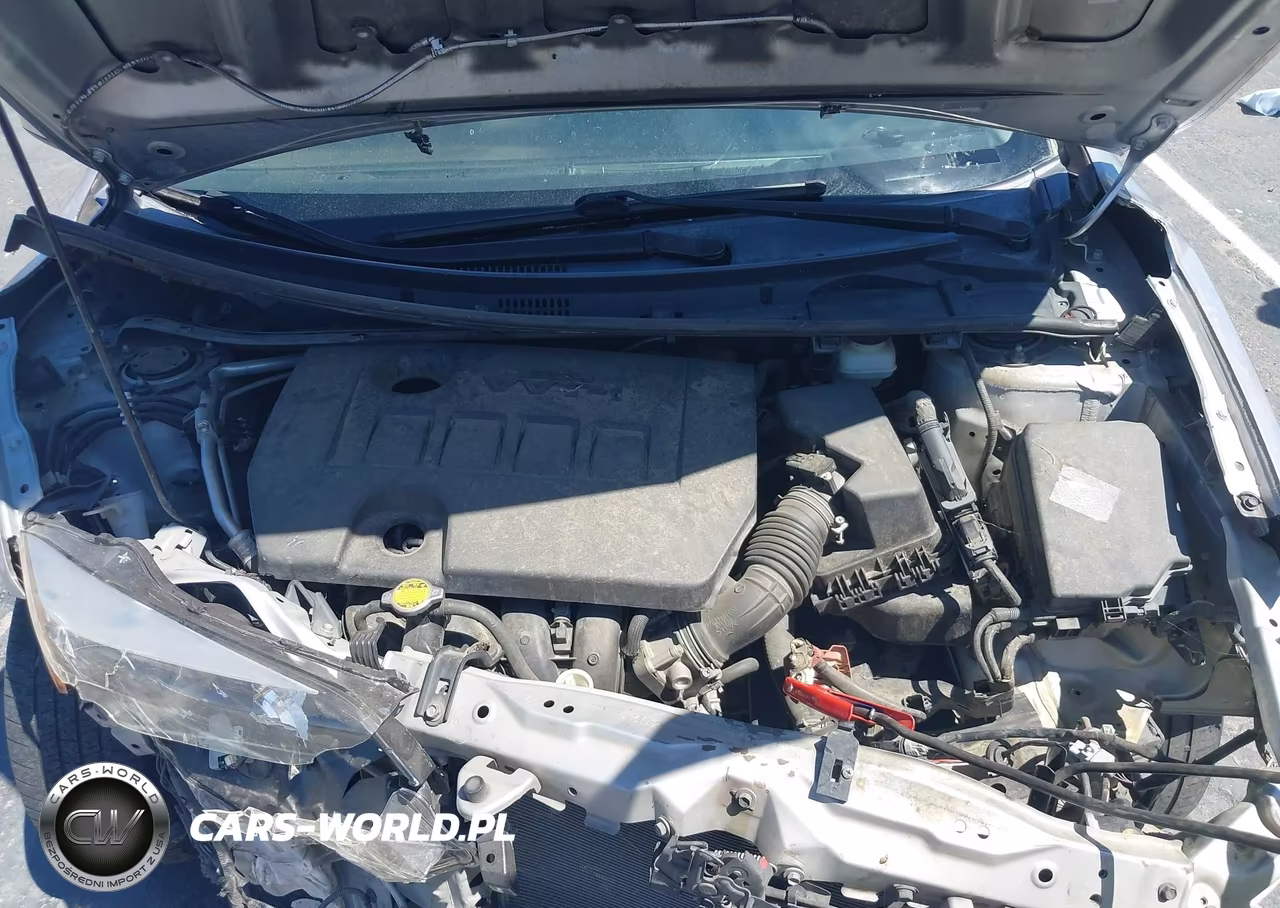 2015 Toyota Corolla Le Plus VIN:5YFBURHE2FP238559 - 10