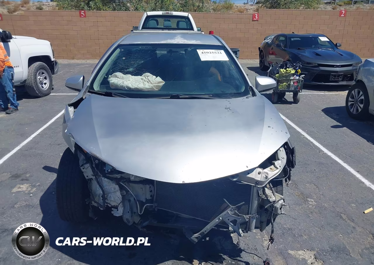 2015 Toyota Corolla Le Plus VIN:5YFBURHE2FP238559 - 13