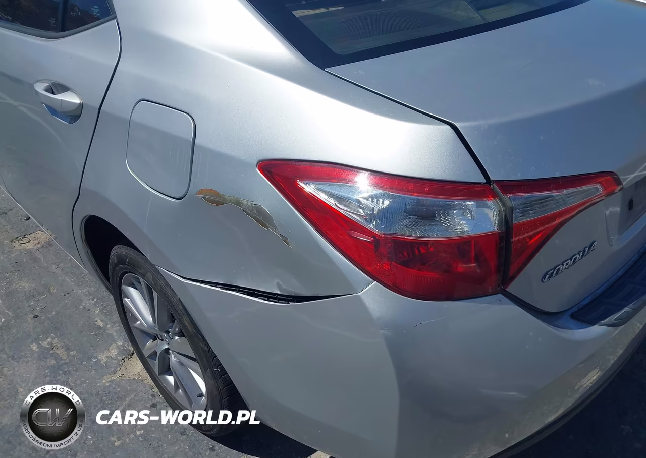 2015 Toyota Corolla Le Plus VIN:5YFBURHE2FP238559 - 22