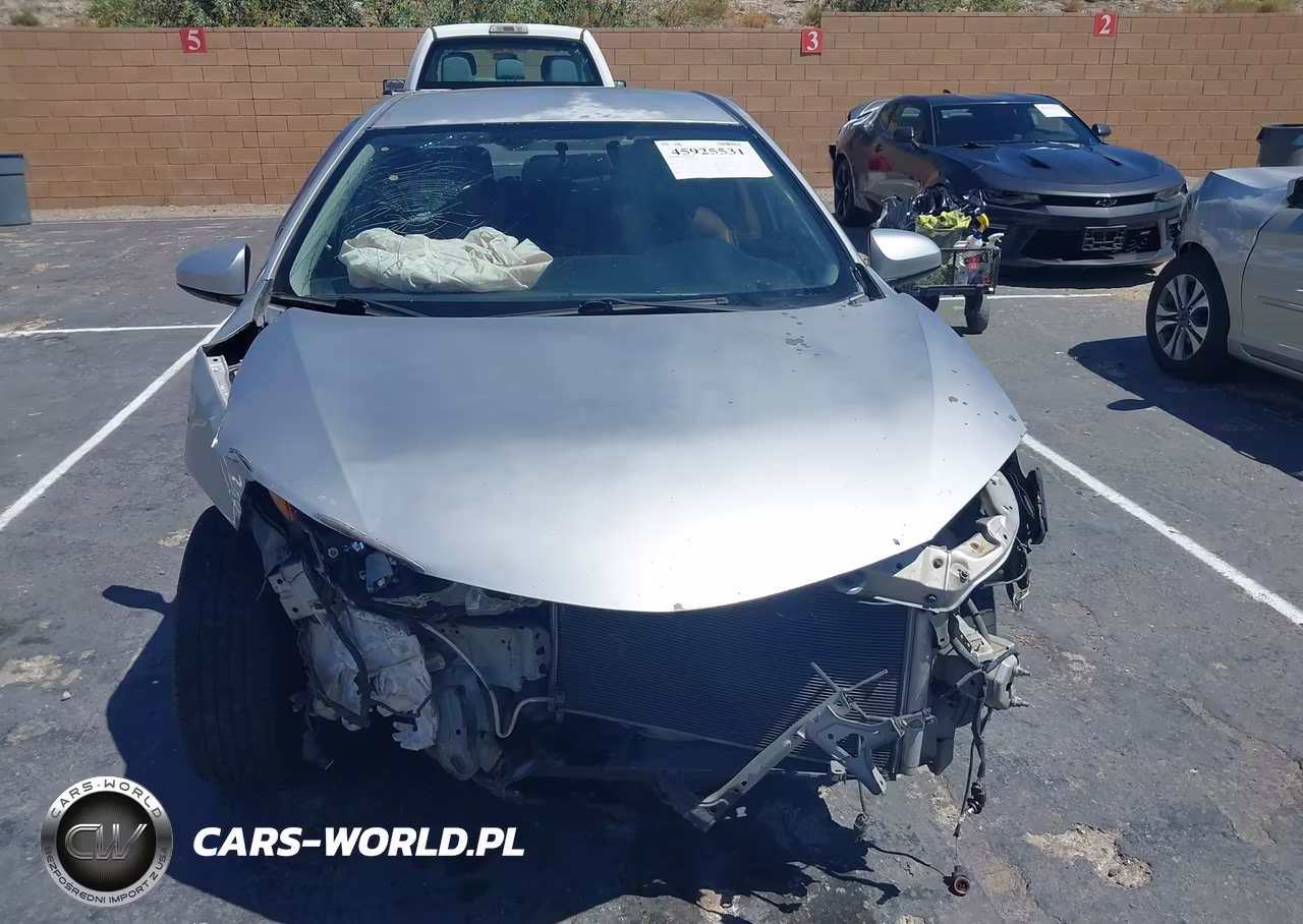 2015 Toyota Corolla Le Plus VIN:5YFBURHE2FP238559 - 6