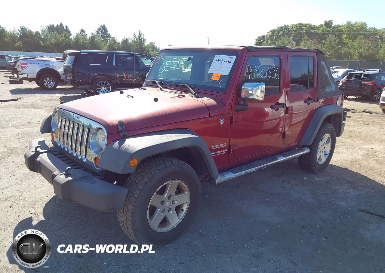 2011 Jeep Wrangler Unlimited Sport VIN:1J4BA3H15BL561245 - 2