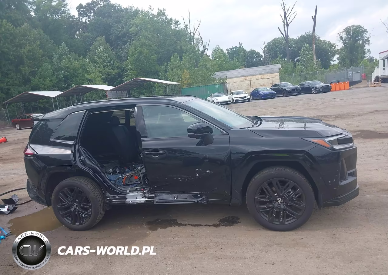 2026 Toyota Rav4 Xse VIN:2T36CRAV8TW000683 - 13