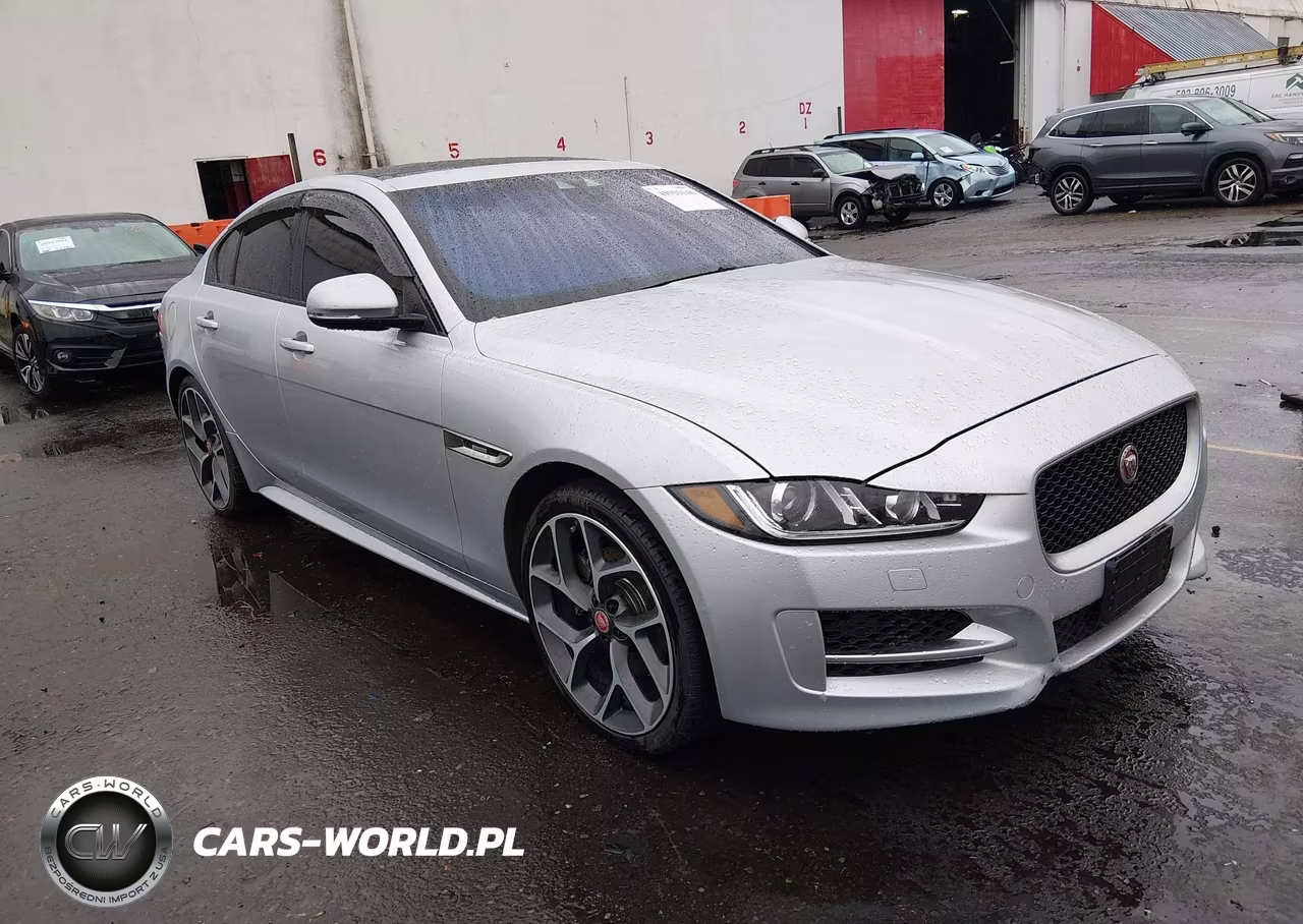 2017 Jaguar Xe 20D R-Sport – zdjęcie 1 z 16