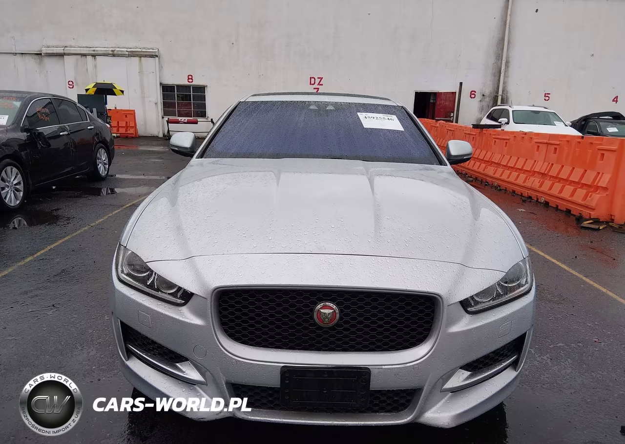 2017 Jaguar Xe 20D R-Sport VIN:SAJAL4BN9HA951154 - 6