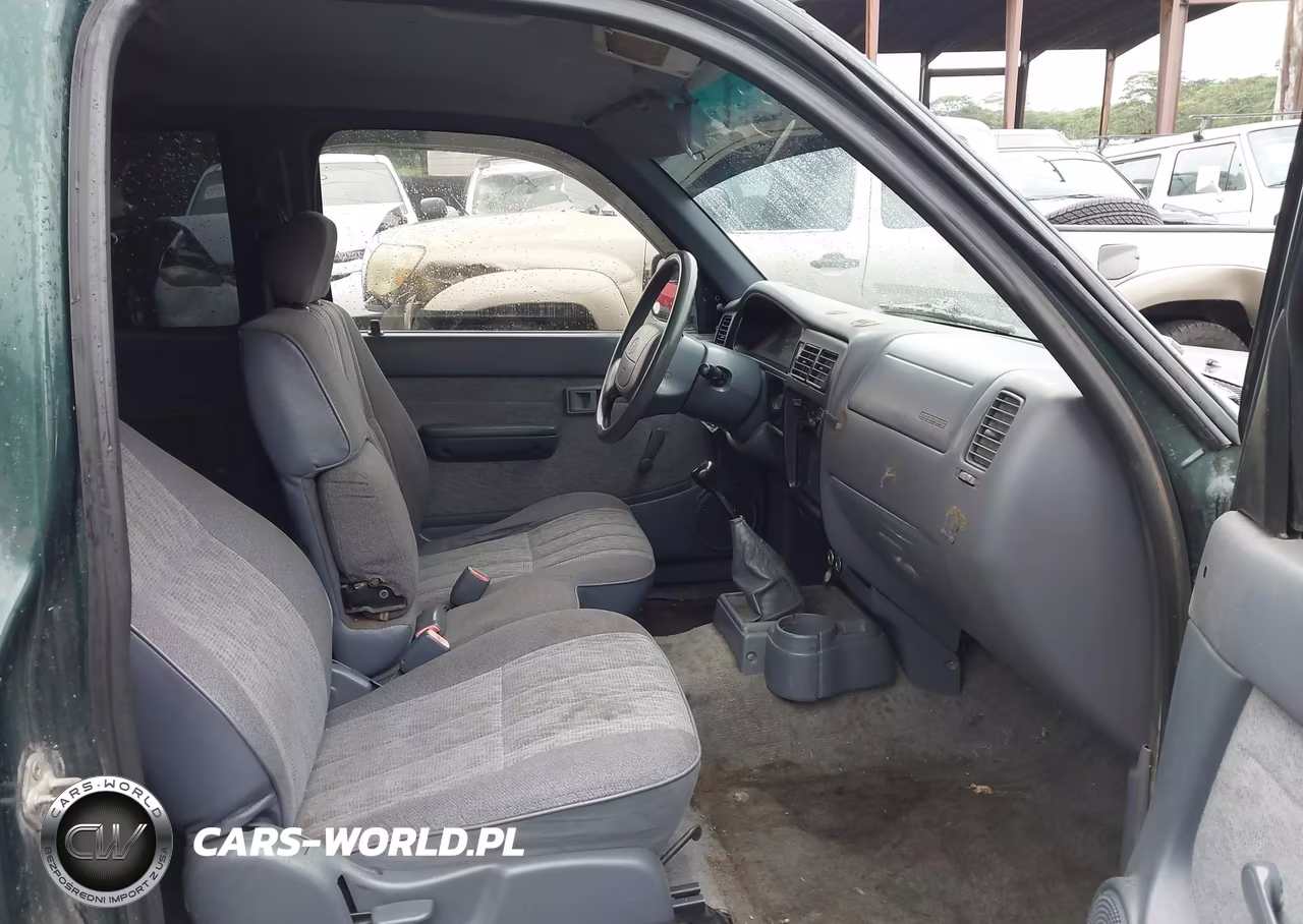 1999 Toyota Tacoma VIN:4TAVL52N2XZ472429 - 5