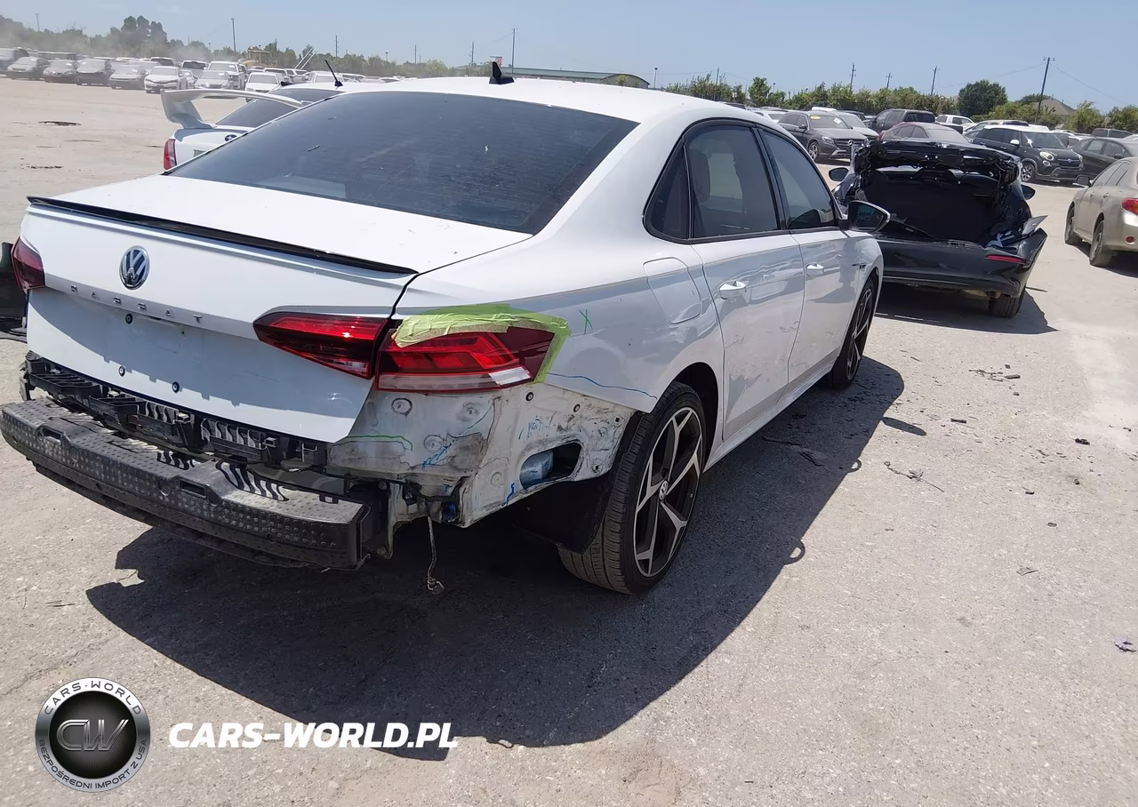 2021 Volkswagen Passat 2.0T R-Line VIN:1VWMA7A36MC006760 - 4