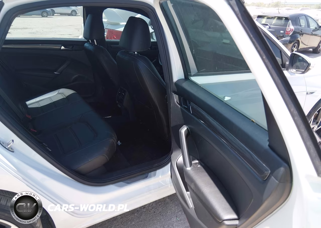 2021 Volkswagen Passat 2.0T R-Line VIN:1VWMA7A36MC006760 - 8