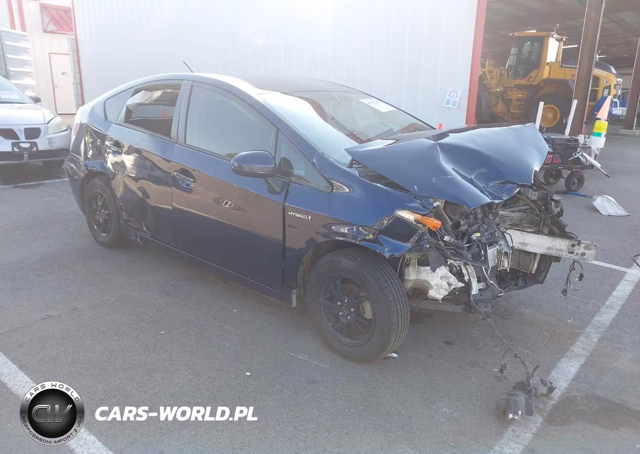 2015 Toyota Prius Three – zdjęcie 1 z 15