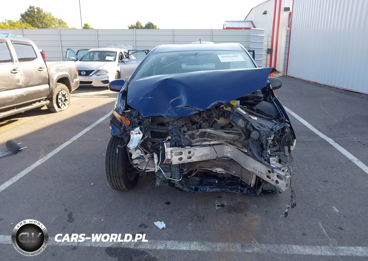 2015 Toyota Prius Three VIN:JTDKN3DU1F0416351 - 11