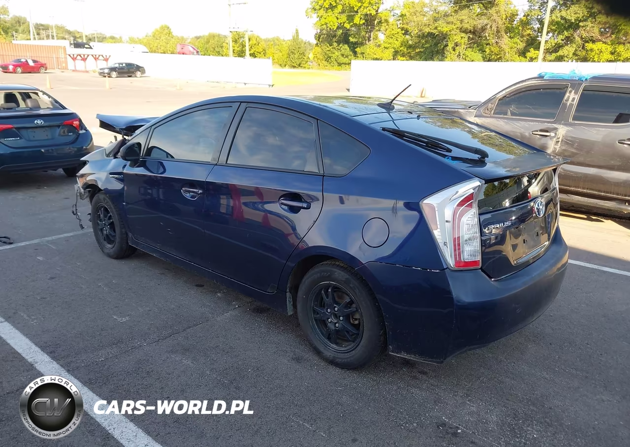 2015 Toyota Prius Three VIN:JTDKN3DU1F0416351 - 3