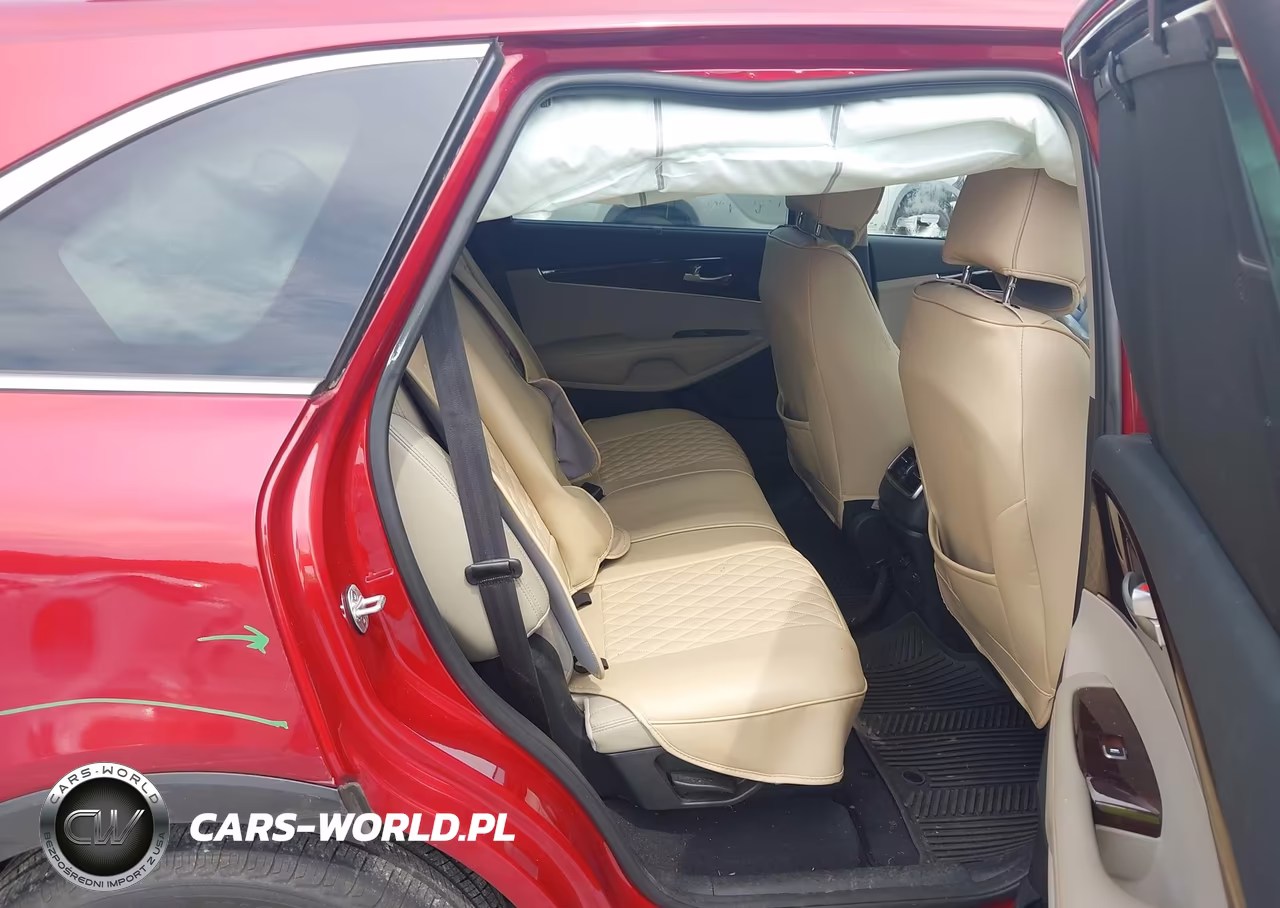 2018 Kia Sorento 3.3L Ex VIN:5XYPH4A56JG393037 - 8