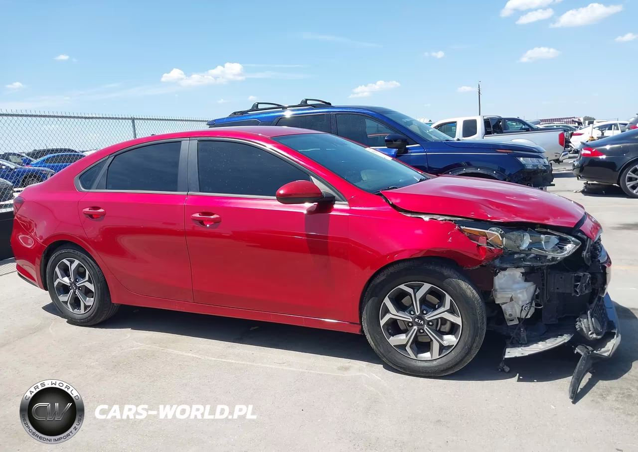 2019 Kia Forte Lxs VIN:3KPF24AD8KE083359 - 13