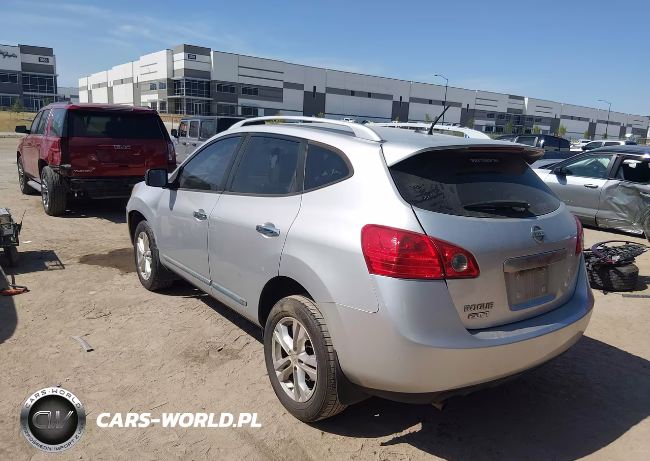 2015 Nissan Rogue Select S VIN:JN8AS5MT9FW674819 - 3